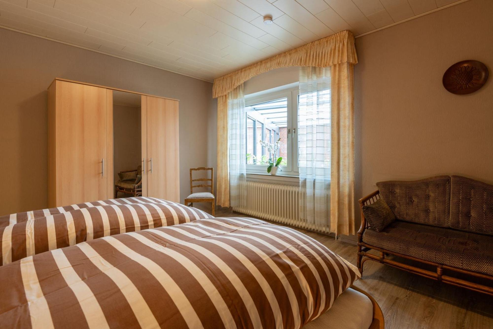 Ferienwohnungen Engelmann, 35107 Holtland 外观 照片